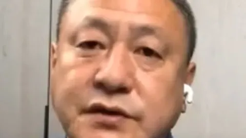 谷爱凌速揽世界杯双冠：成就第17冠并夺街式技巧赛金牌